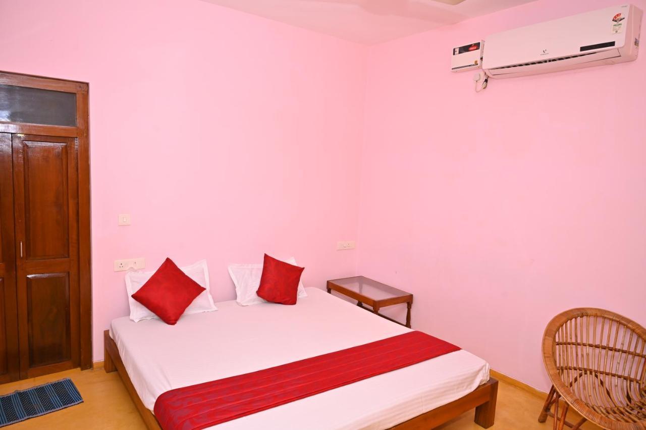 Les Boganveillea Heritage Guest House ออโรวิลล์ ภายนอก รูปภาพ