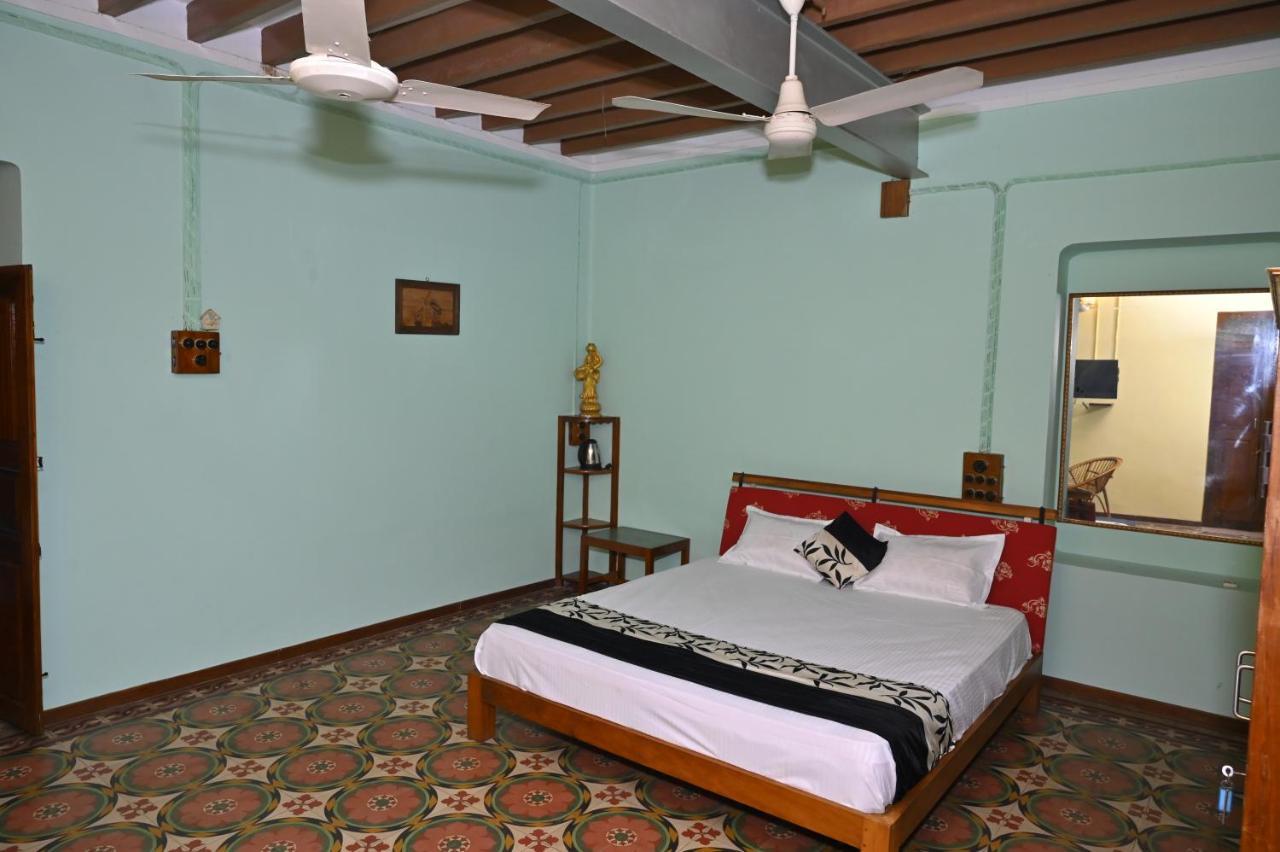 Les Boganveillea Heritage Guest House ออโรวิลล์ ภายนอก รูปภาพ