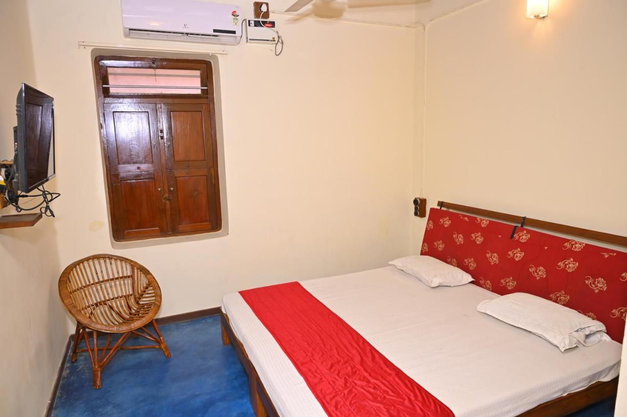 Les Boganveillea Heritage Guest House ออโรวิลล์ ภายนอก รูปภาพ